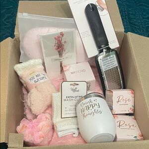 Pink Rose Bath Gift Set